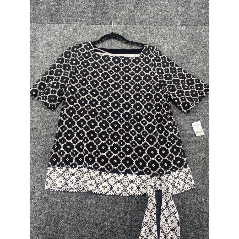 Needle & Cloth Side Tie Tee Women M Black White Quatrefoil Short Sleeve NWT